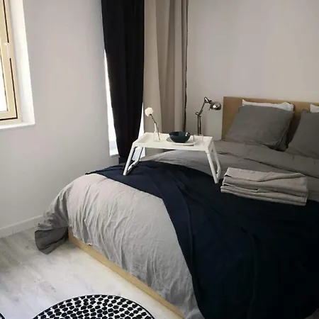 Les Pieds Dans L'eau -duplex - Marina Apartment *